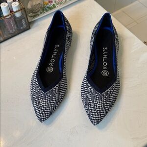 NEW Rothy's Women's Navy Houndstooth The Point Flats